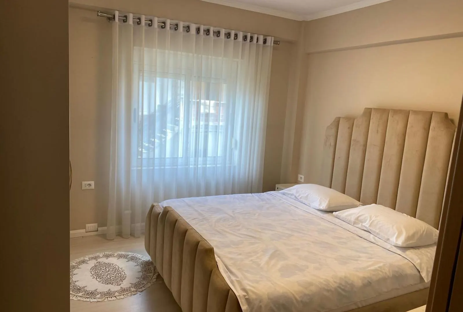 Delux Apartment ポグラデツ 0*,  アルバニア